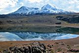 Volcano Coropuna Cordillera de Ampato, Peru Lizenz: CC BY-SA