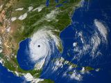 Hurrikan Katrina vor New Orleans Katrina am 29.8.2005 Lizenz: public domain