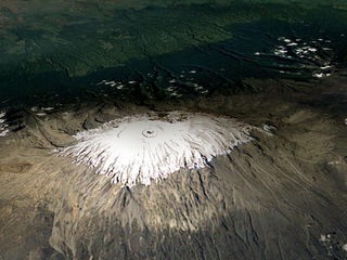 Kilimanjaro glaciers 1993.jpg